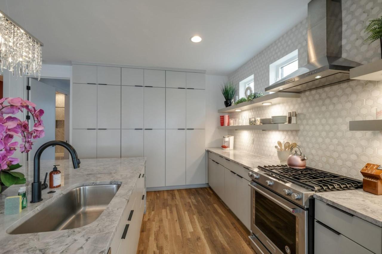 Dolly'S Big House - 18 Beds Skydeck Views Villa Nashville Bagian luar foto