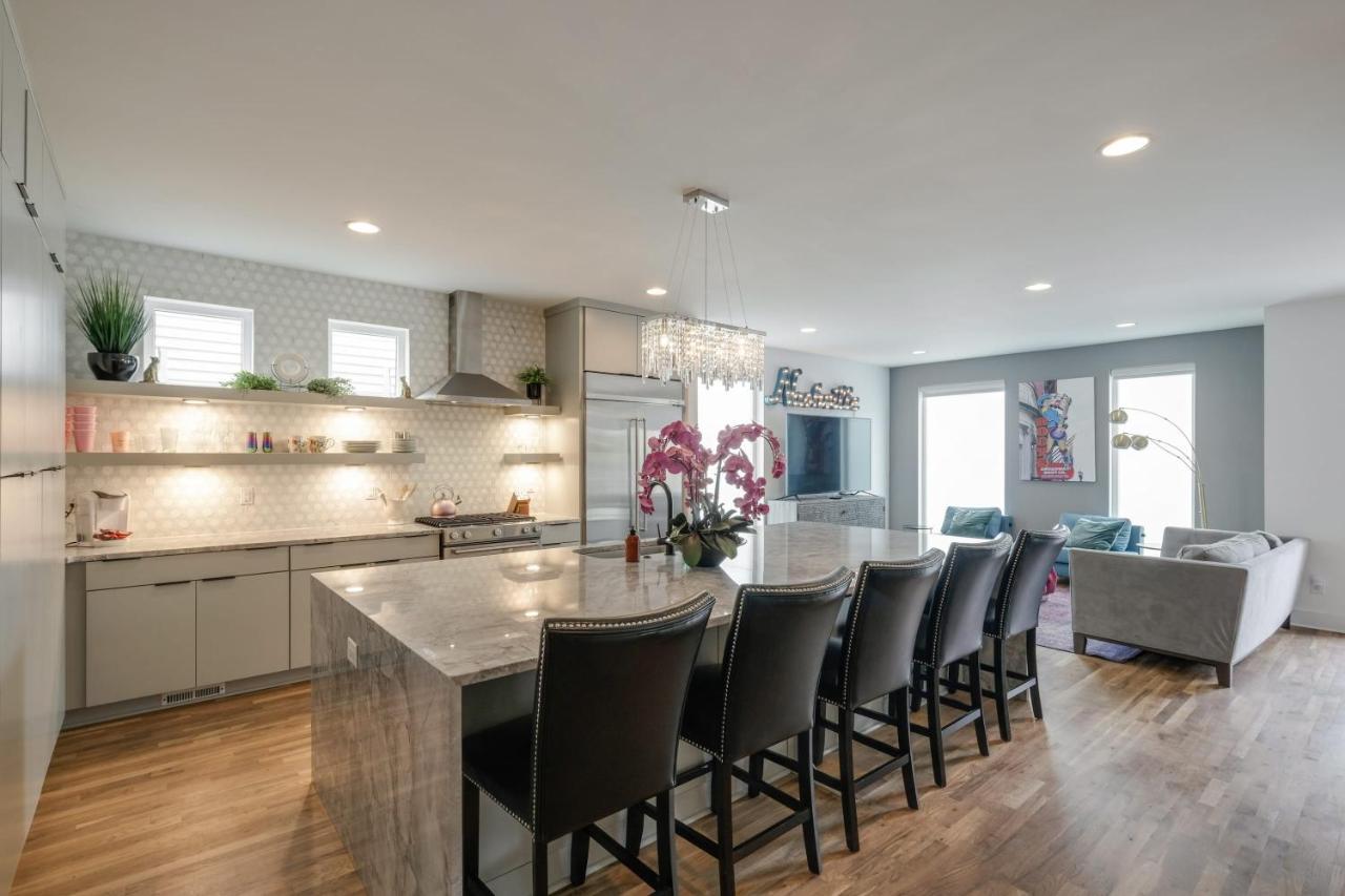 Dolly'S Big House - 18 Beds Skydeck Views Villa Nashville Bagian luar foto