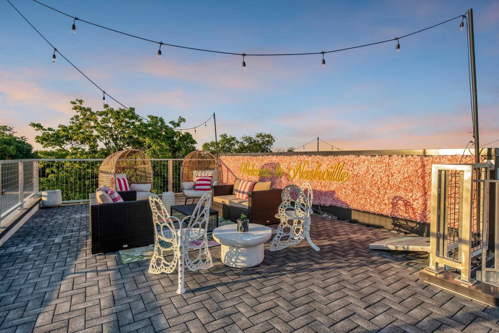 Dolly'S Big House - 18 Beds Skydeck Views Villa Nashville Bagian luar foto